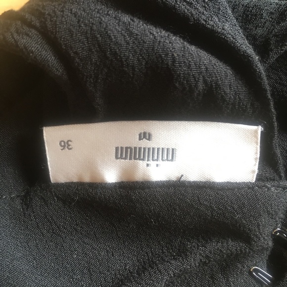 Minimum Black Sleeveless Blouse - Picture 5 of 6